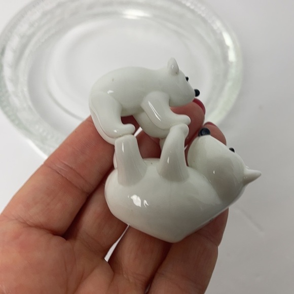 Miniature Art Playful Polar Bears - Picture 15 of 16